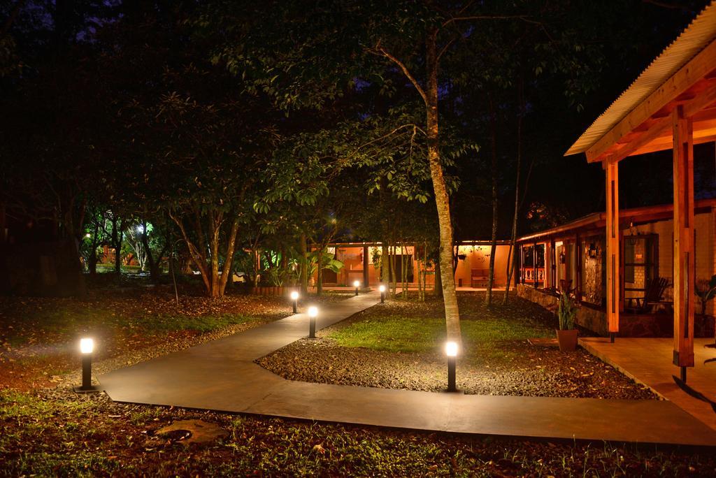 Posada Del Chaman Iguazu Puerto Iguazú Dış mekan fotoğraf